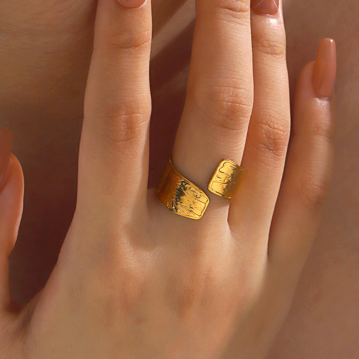 Chunky unequal design adjustable size stainless steel tarnish free water resistant ring