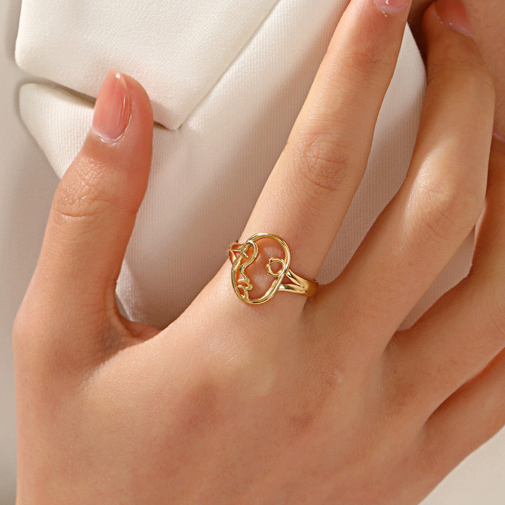 Face design adjustable size ring stainless steel tarnish free water resistant