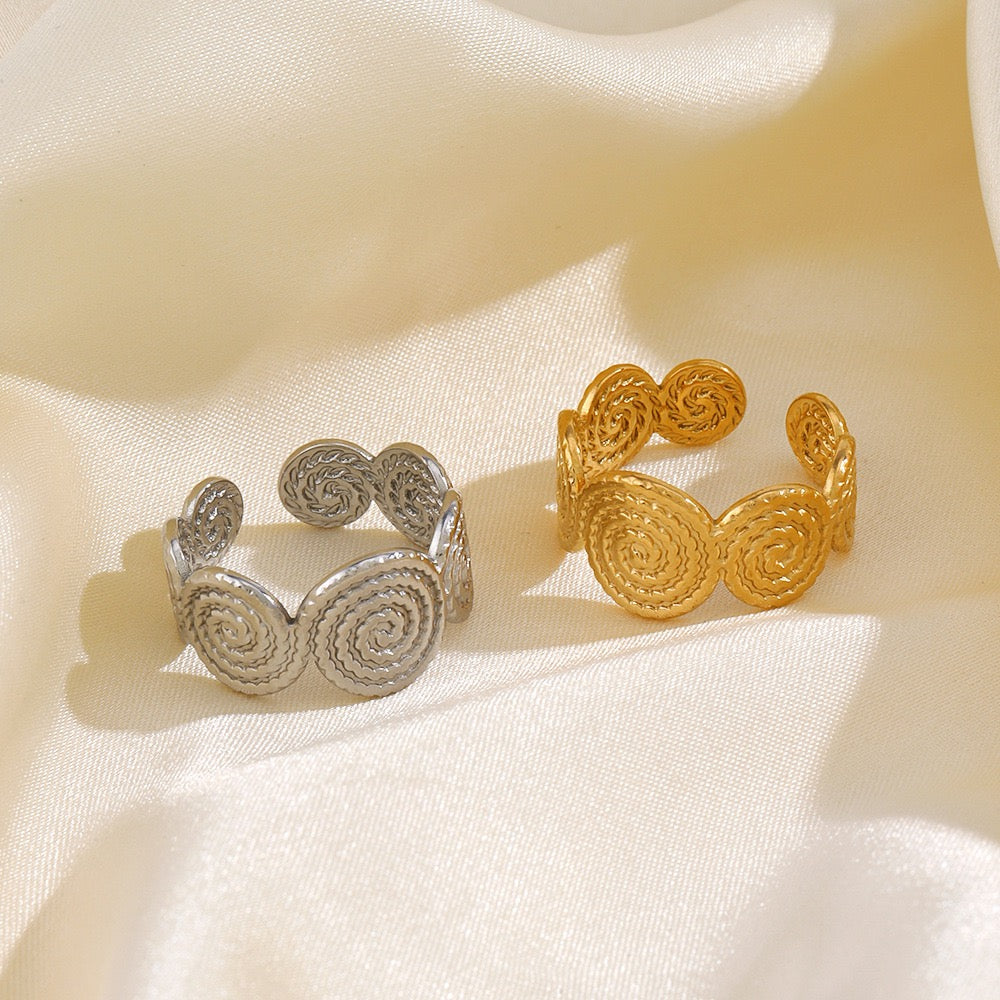 Ocean swirl circles adjustable open ring stainless steel water resistant
