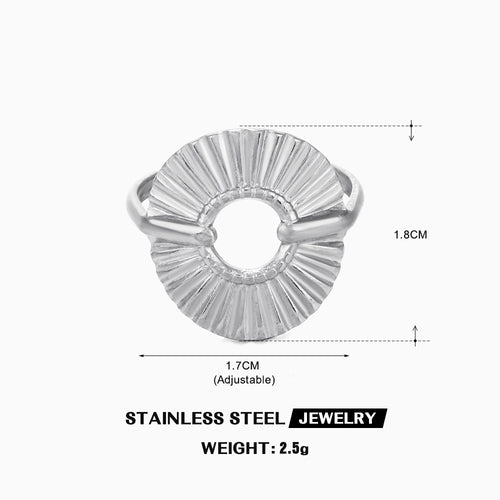 Circular Fan design stainless steel tarnish free water resistant adjustable ring