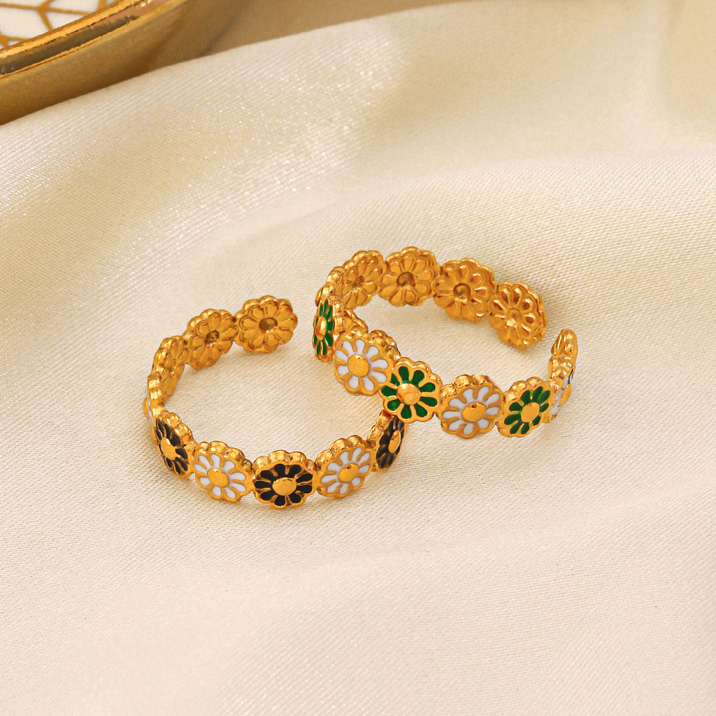 Floral Daisy design adjustable ring 18K Gold stainless steel tarnish free water resistant